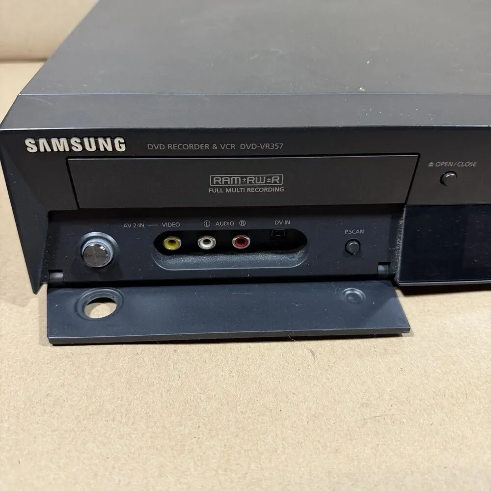 Samsung DVD-VR357 VHS VCR / DVD Recorder Combo Player TESTED - No Remote (HDMI)